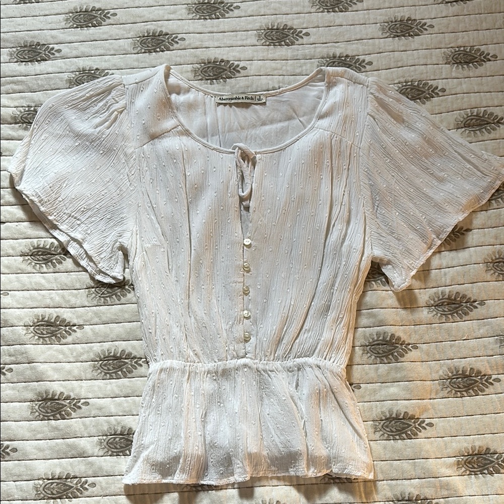 Abercrombie White Textured Women's Top
